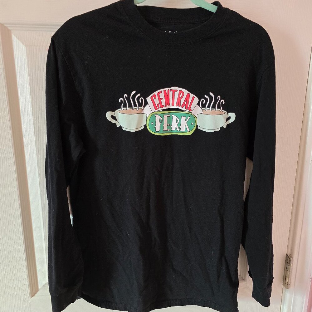 FRIENDS long sleeve T-shirt black medium